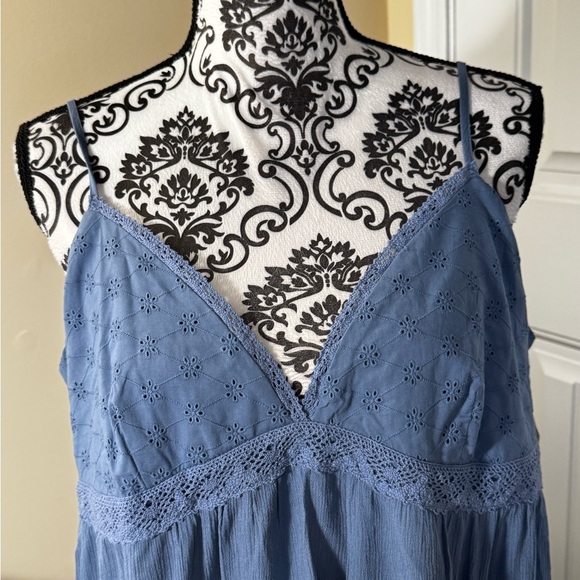 No Boundaries Blue Eyelet Dress NWT - Picture 2 of 7